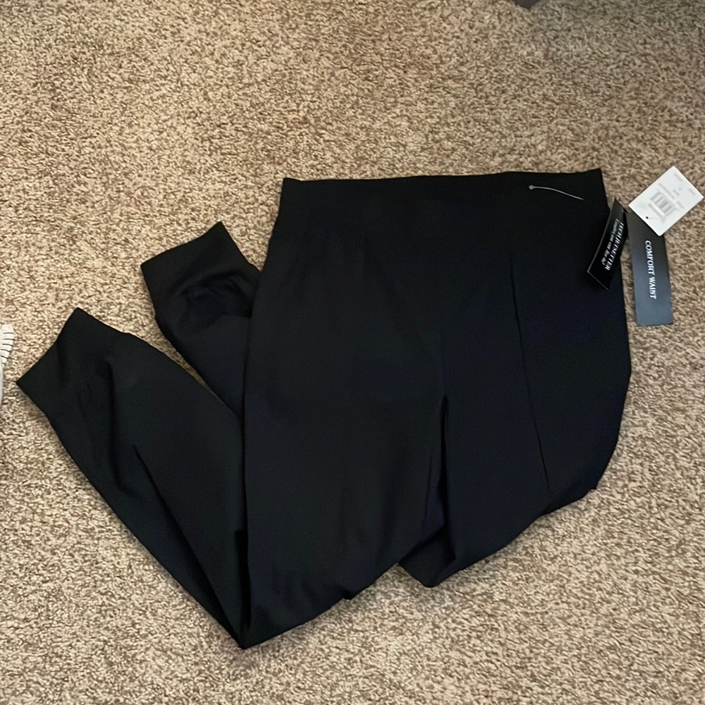 New with tags jogger style work trousers